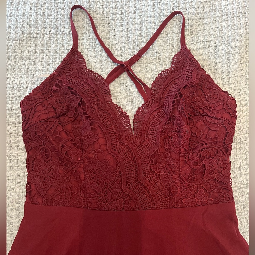 Lulus floor length cross back dress with lace detailing